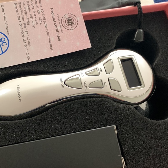 Electric micro-current face toner-NIB - Picture 4 of 10
